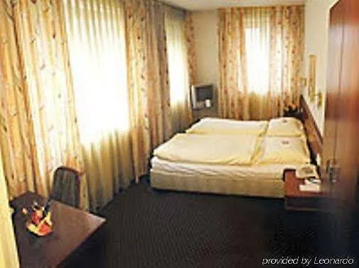 فندق Residenz 3*