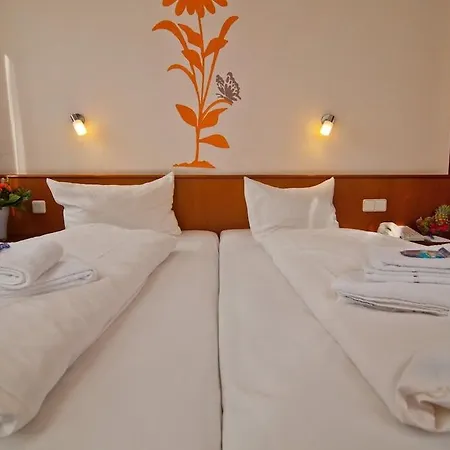 Residenz Hotel 3*