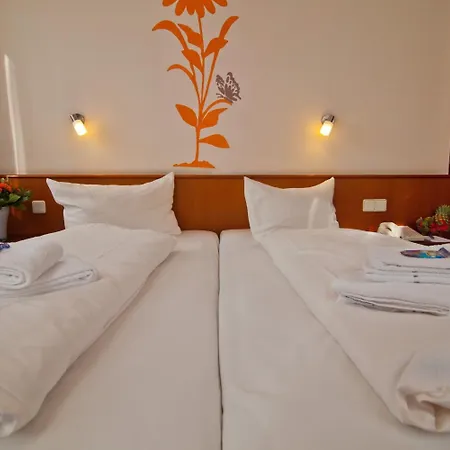 Hotell Residenz 3*