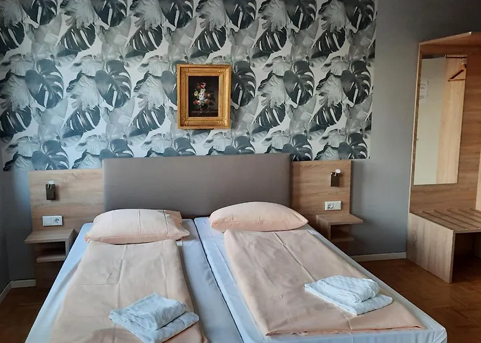 Residenz 3* 杜塞尔多夫